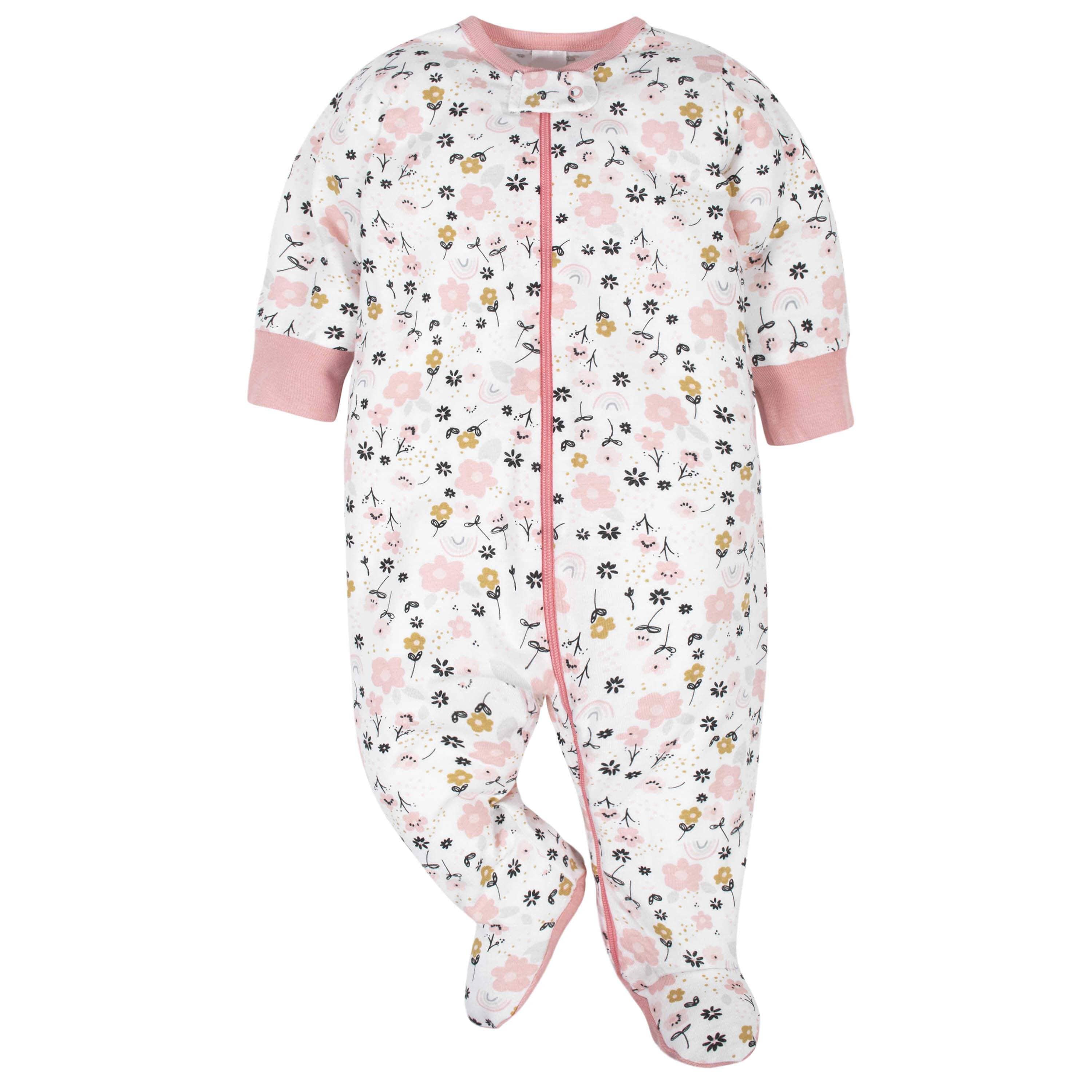 17-Piece Baby Girls Bear Apparel & Blankets Bundle - Image 7