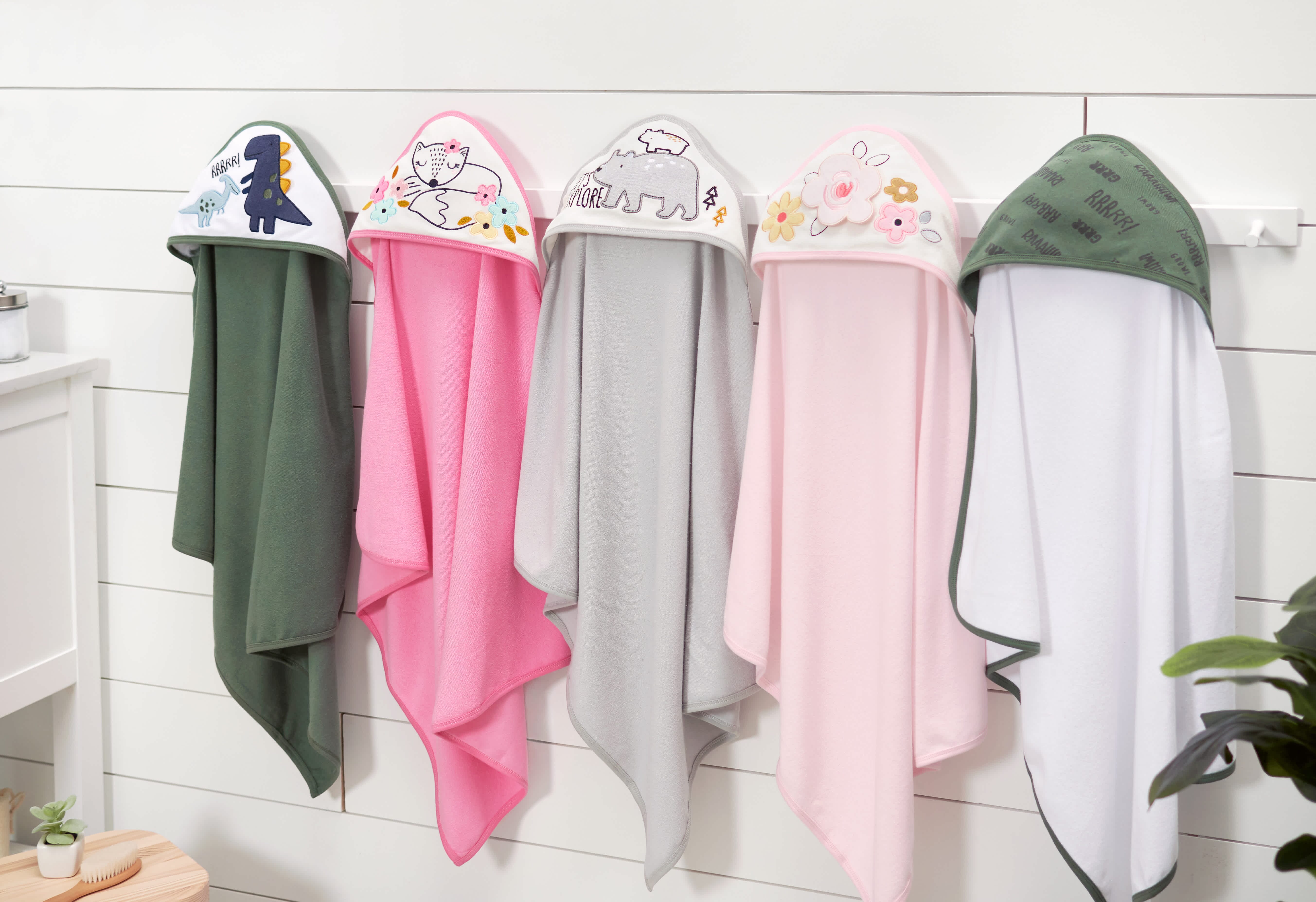 2-Pack Boys Bear Hooded Towels - Image 6