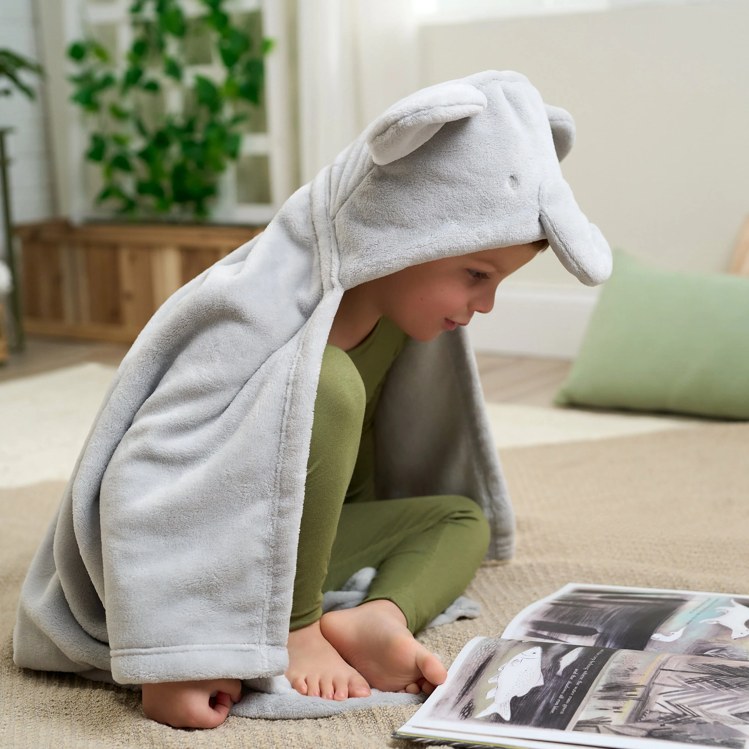 Embroidered 2-Piece Elephant Hooded Wearable Blanket & Security Blanket Set - Image 4