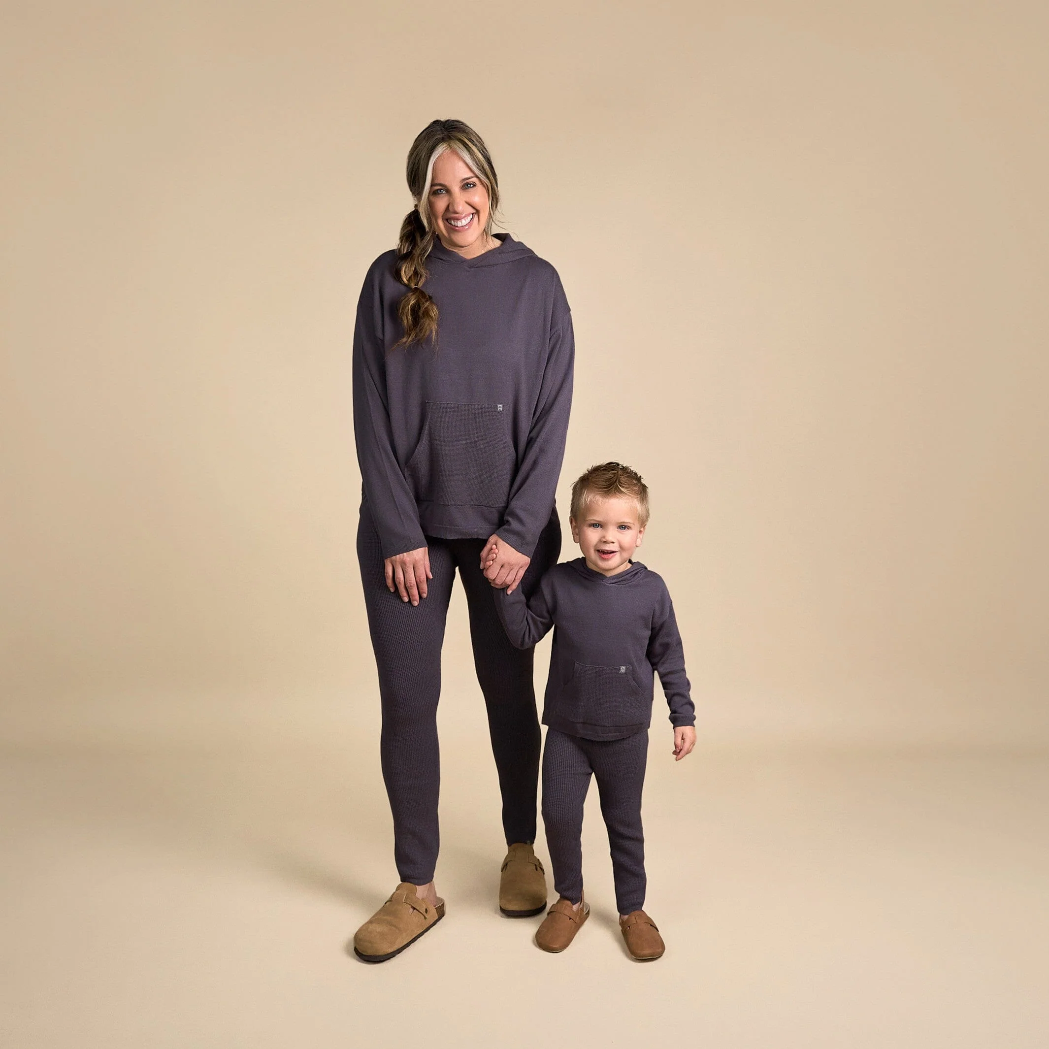 2-Piece Infant & Toddler Dark Grey Hooded Waffle Top and Legging Viscose Set - Image 3