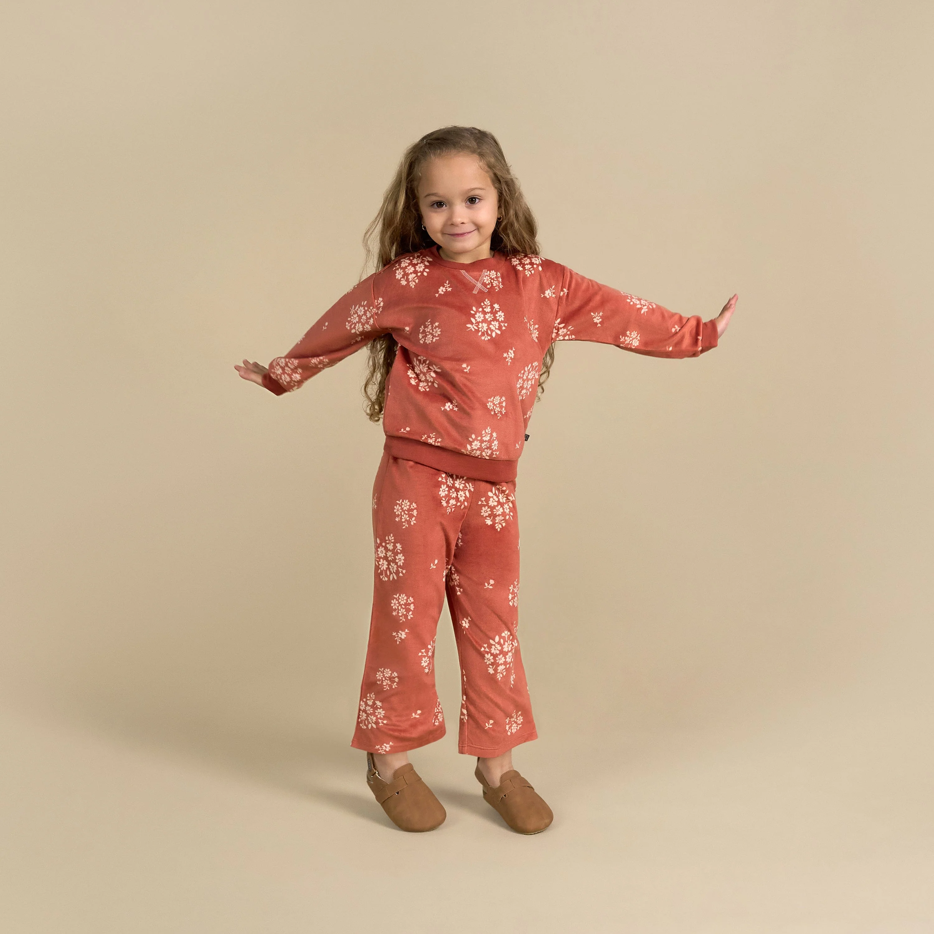 2-Piece Infant & Toddler Girls Red Bouquet Fleece Pajama Set - Image 3