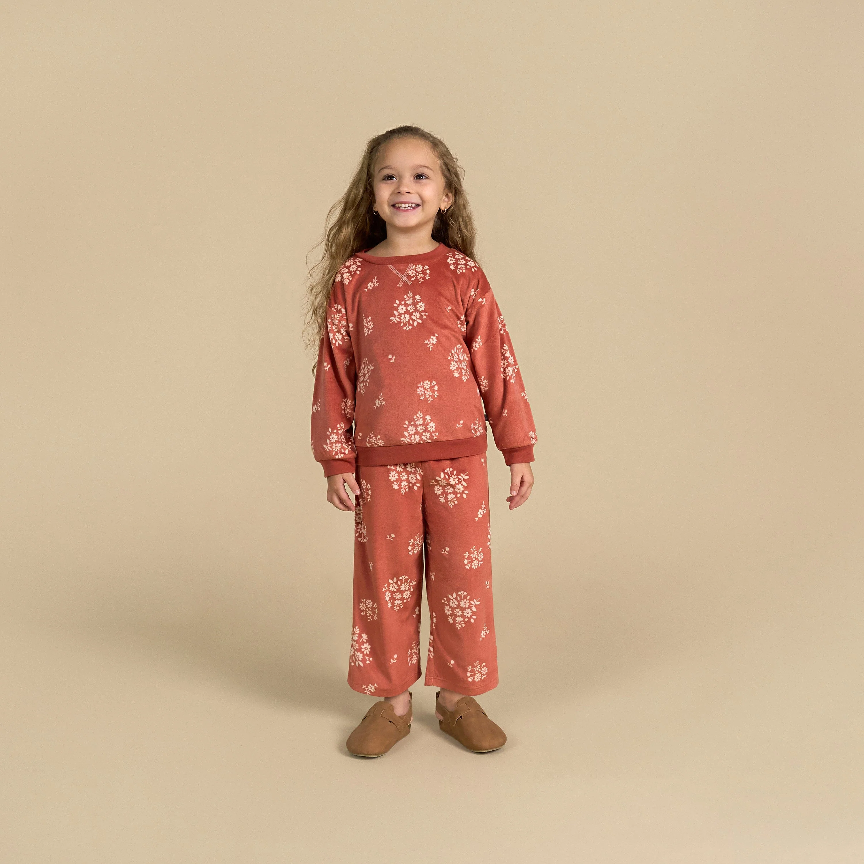 2-Piece Infant & Toddler Girls Red Bouquet Fleece Pajama Set - Image 4