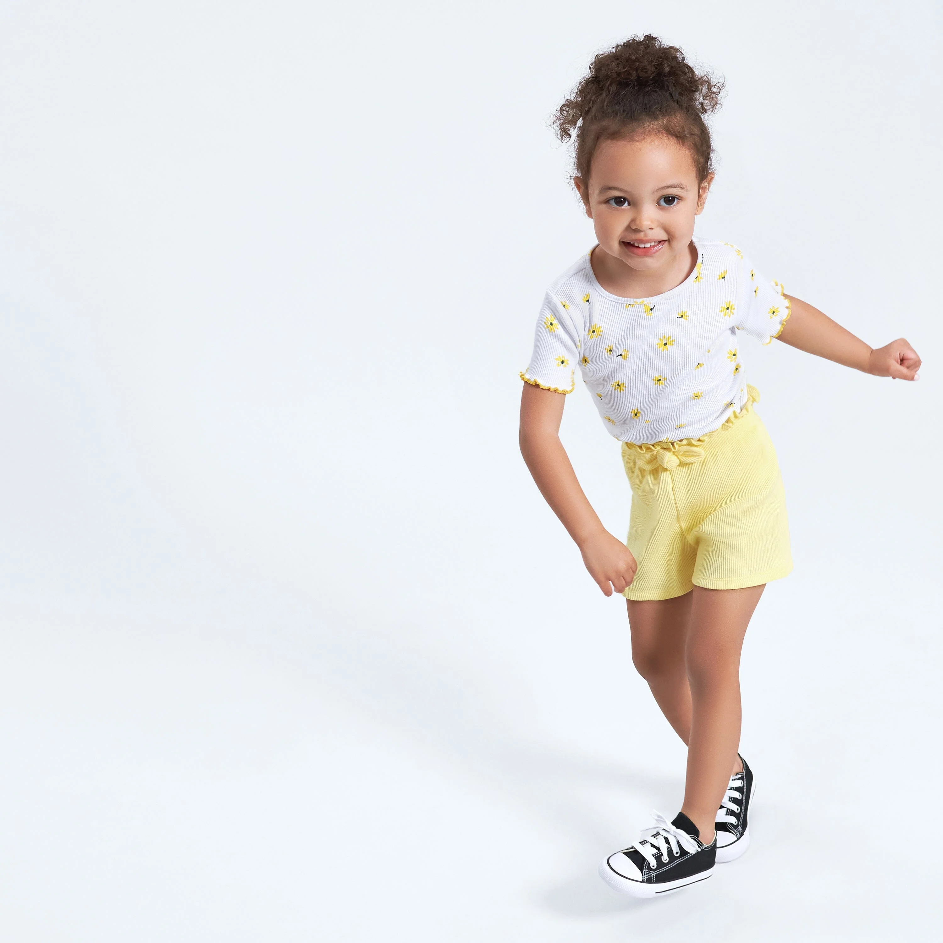 3-Pack Baby & Toddler Girls Picnic Day Dreams Pull-On Knit Shorts - Image 3